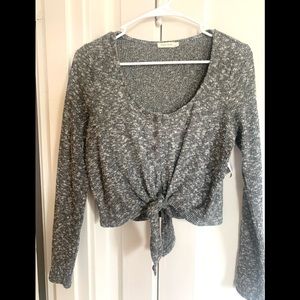 Miss love scoop button down crop